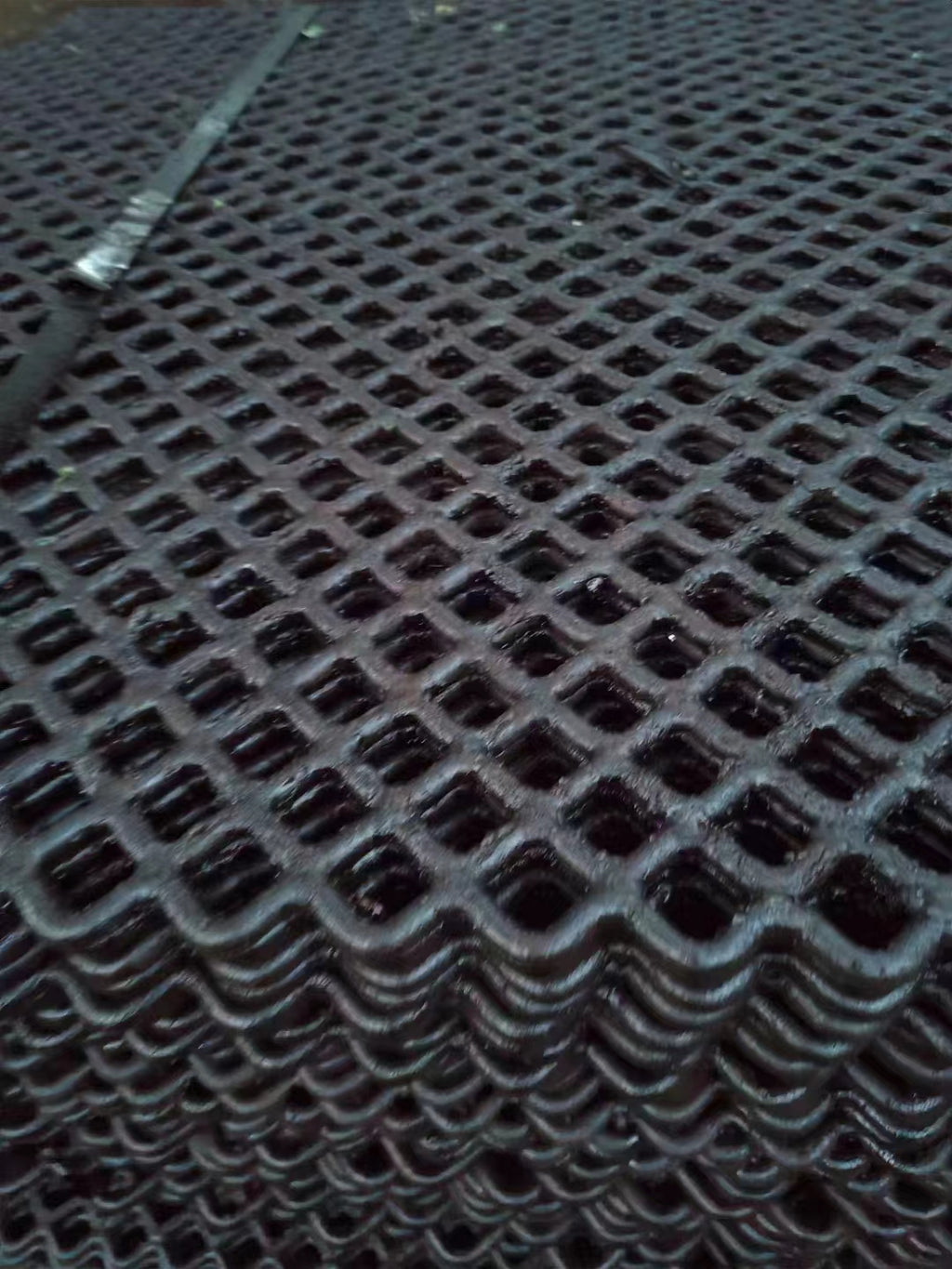 Mining Equipment Spare Parts | Hammer Head, Jaw Plate, Cone Liner, Screen Mesh, Conveyor Belt