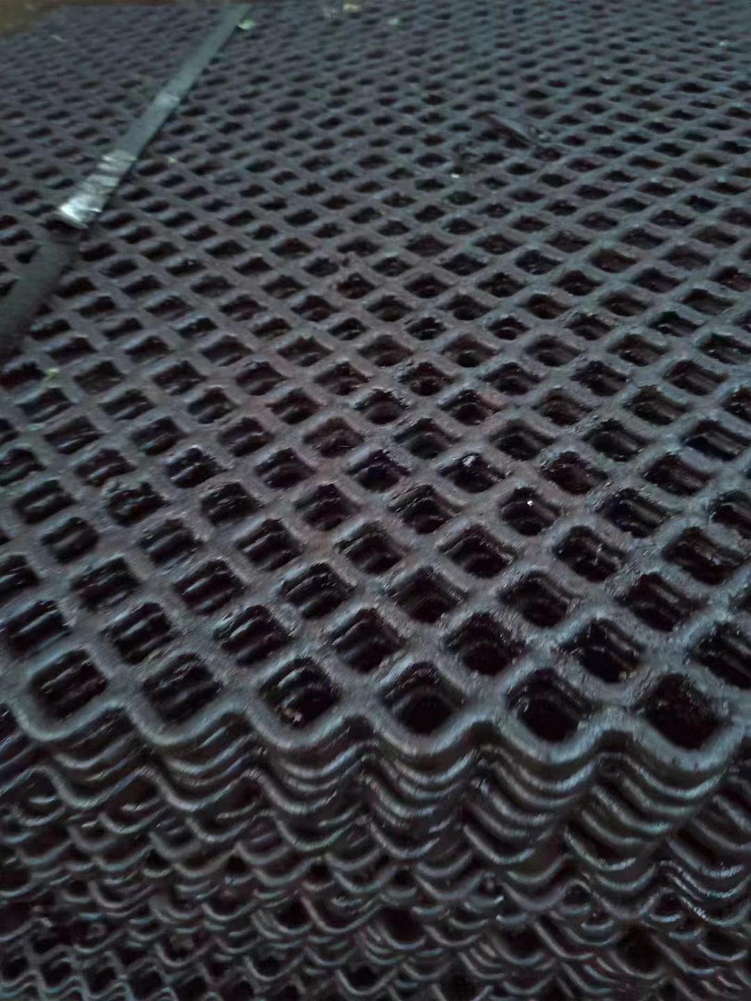 Mining Equipment Spare Parts | Hammer Head, Jaw Plate, Cone Liner, Screen Mesh, Conveyor Belt