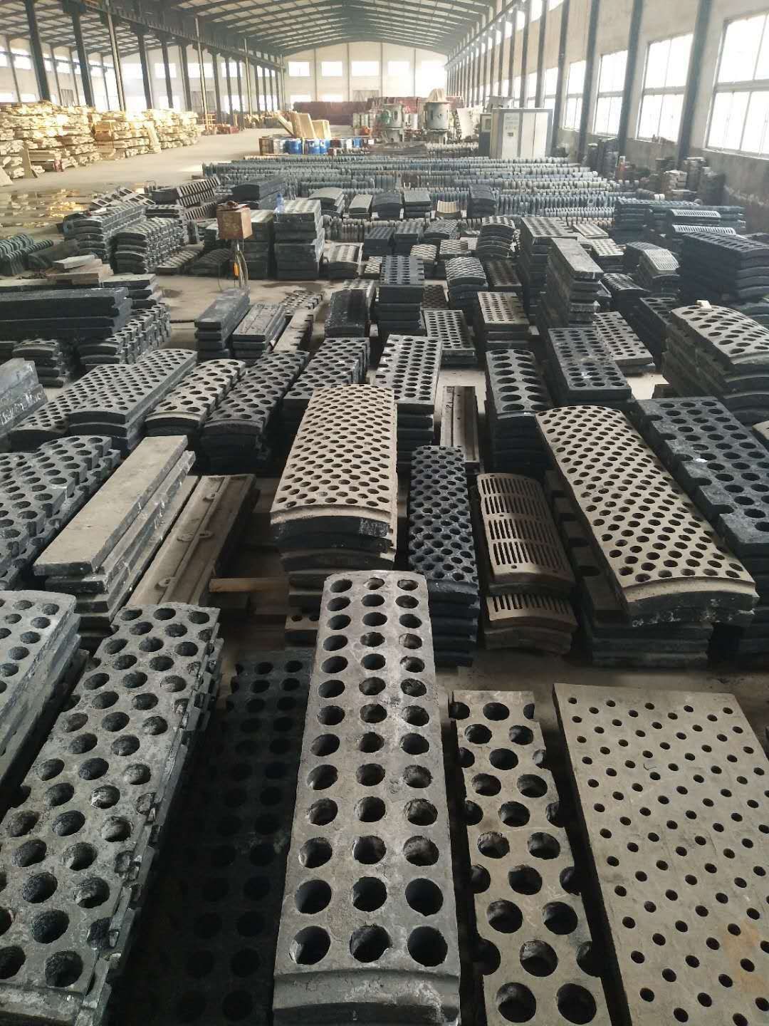 Mining Equipment Spare Parts | Hammer Head, Jaw Plate, Cone Liner, Screen Mesh, Conveyor Belt